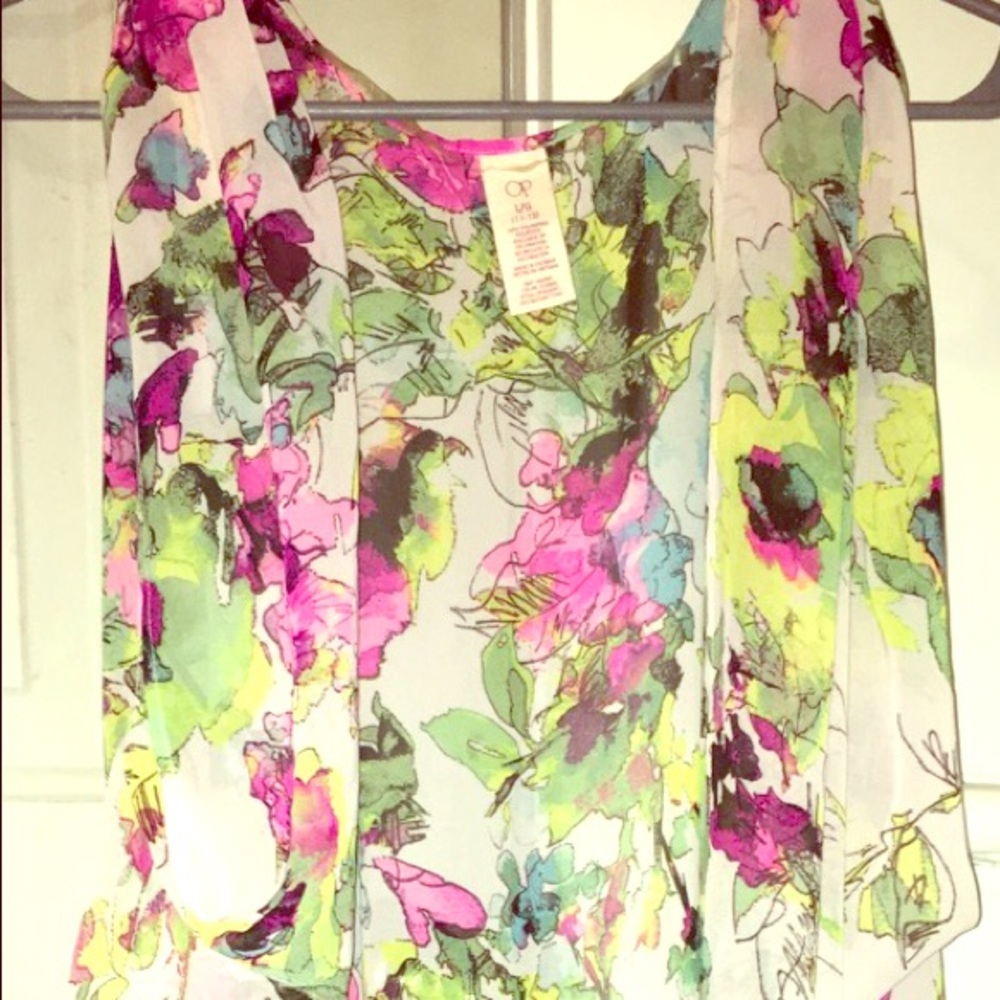 A tropical bright colored summer throw over